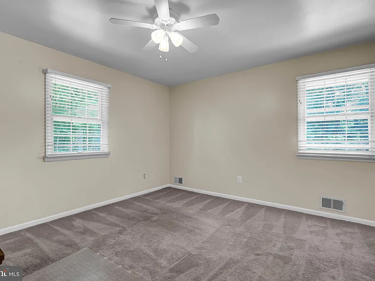 13019 Canova Dr — Photo 9