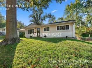 920 Hutton Pl, Saint Louis, MO