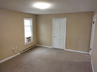 221 W Race St #1, Martinsburg, WV 25401