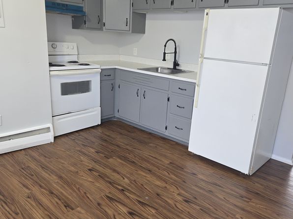 1035 N Saint Lucas St APT B