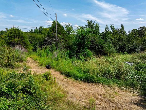 4th image of 1361 Sherrill Dr