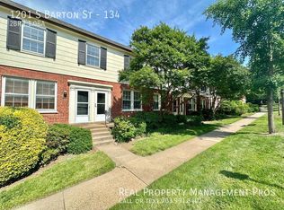 1201 S Barton St Unit 134, Arlington, VA 22204