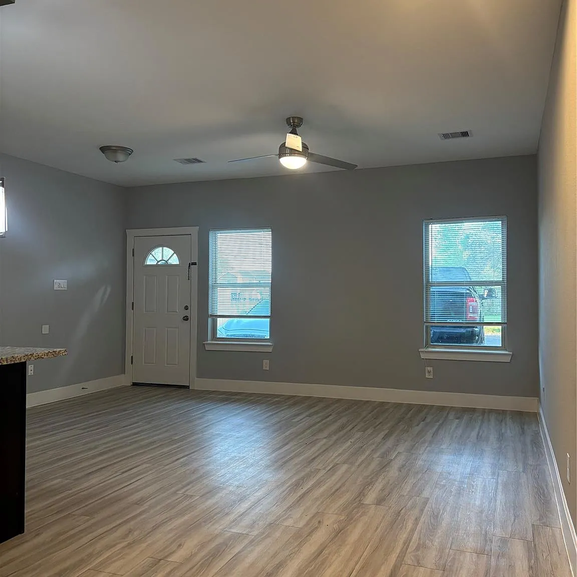 2 bed, 2.0 bath, 1062 sqft, $1,345 — Photo 4