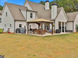 110 Whistle Pine Farm Dr, Senoia, GA 30276