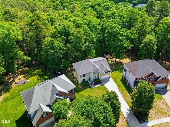 1618 Crystal Creek Dr, Durham, NC 27712