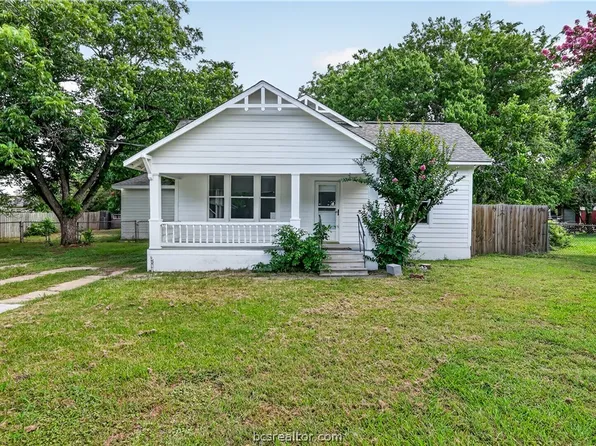 205 S Banks St, Caldwell, TX 77836