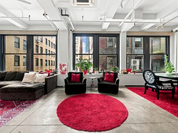 249 West 29th Street image 1 of 15