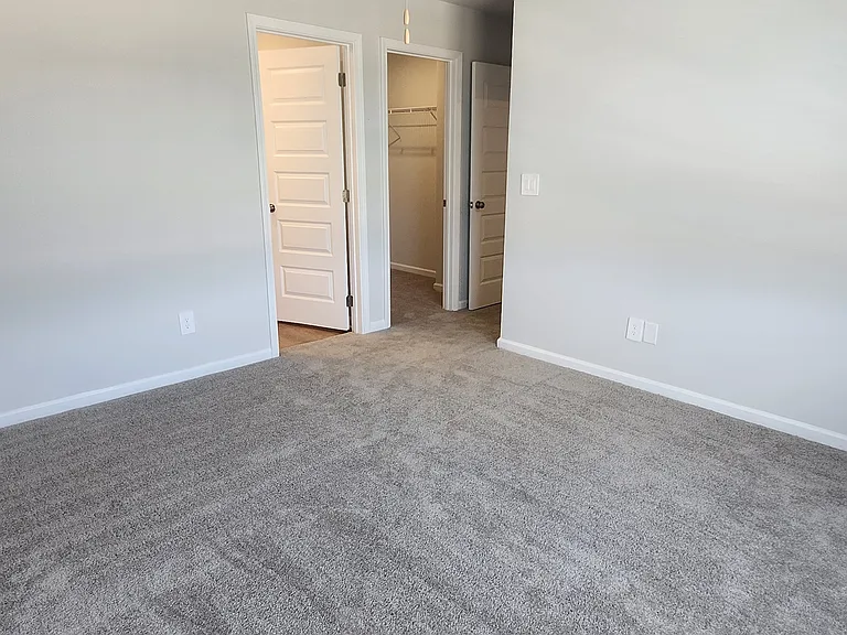 4155 Hudson Rd — Photo 5