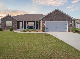 4348 E Duffy Dr, Syracuse, IN 46567