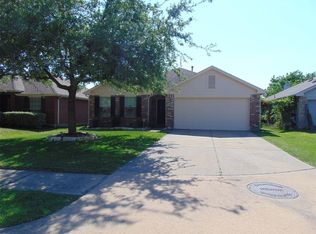 9211 Rosewell Ct, Houston, TX 77095