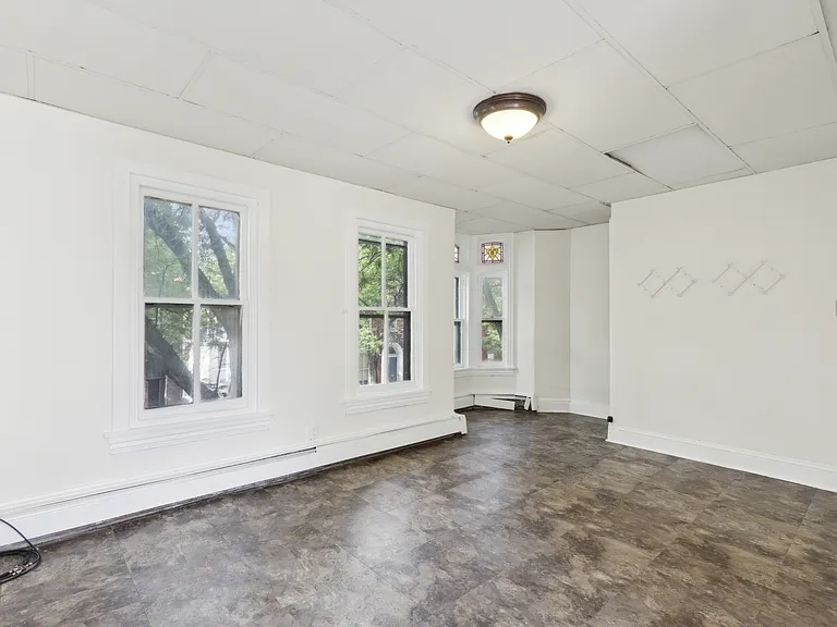 113 King St #3 — Photo 5