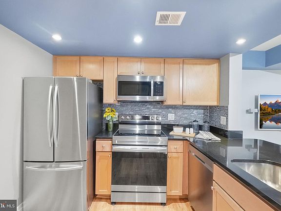 5th image of 1225 13th St NW APT 110