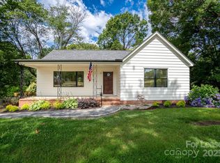 14925 N Old Statesville Rd, Huntersville, NC 28078