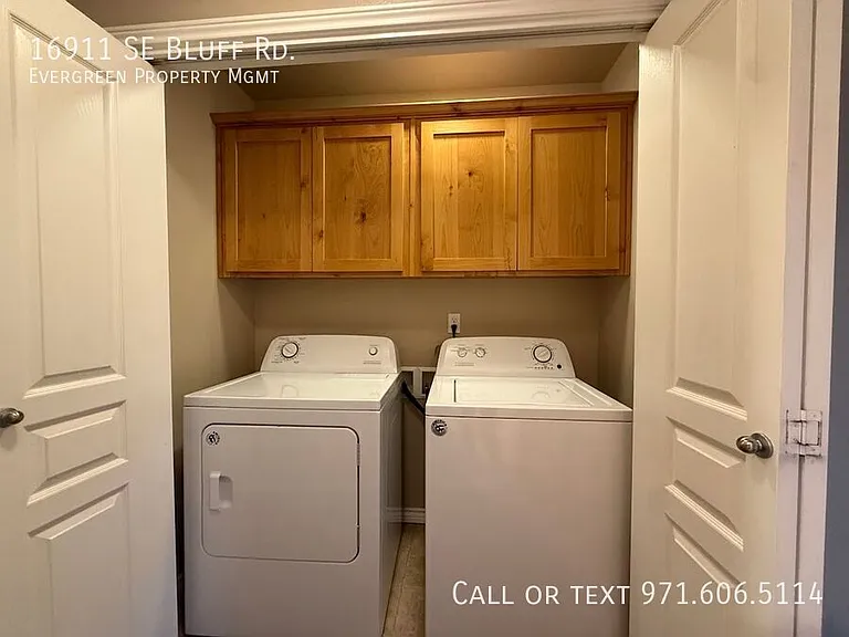 16911 SE Bluff Rd — Photo 34