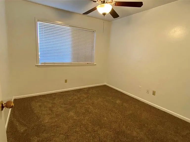 3010 Normand Dr — Photo 14