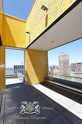 Rented by Platinum Properties | media 90