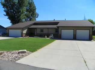25 Lourie Ln, Spearfish, SD 57783