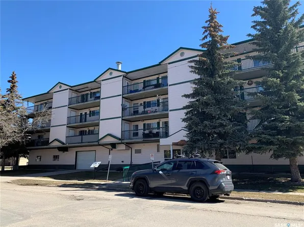 UNIT 203-740 9th STREET, Humboldt, SK S0K 2A0