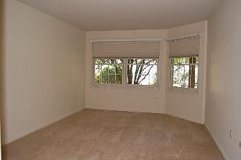 5th image of 3253 Daniels Ct