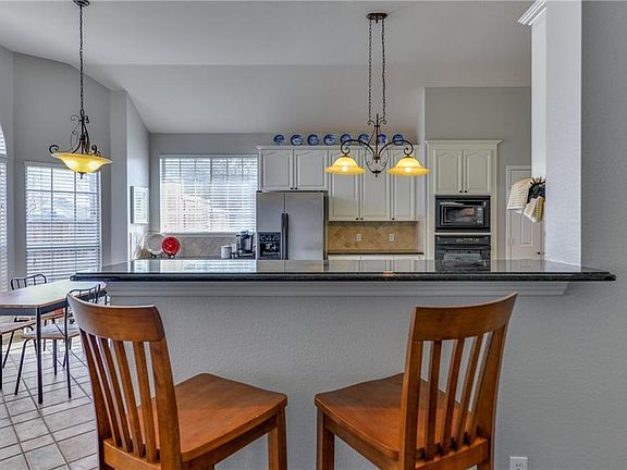 5th image of 3705 Marchwood Dr