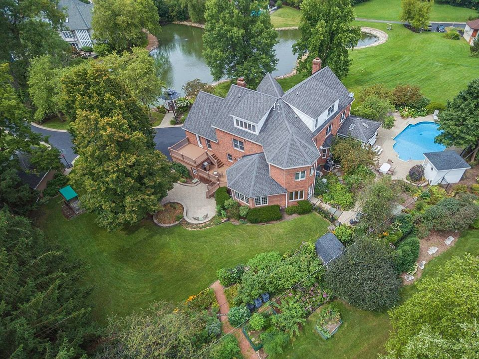 Privacy surrounded in serenity.