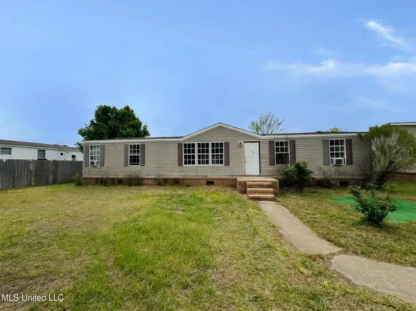203 Trace Dr, Pearl, MS 39208
