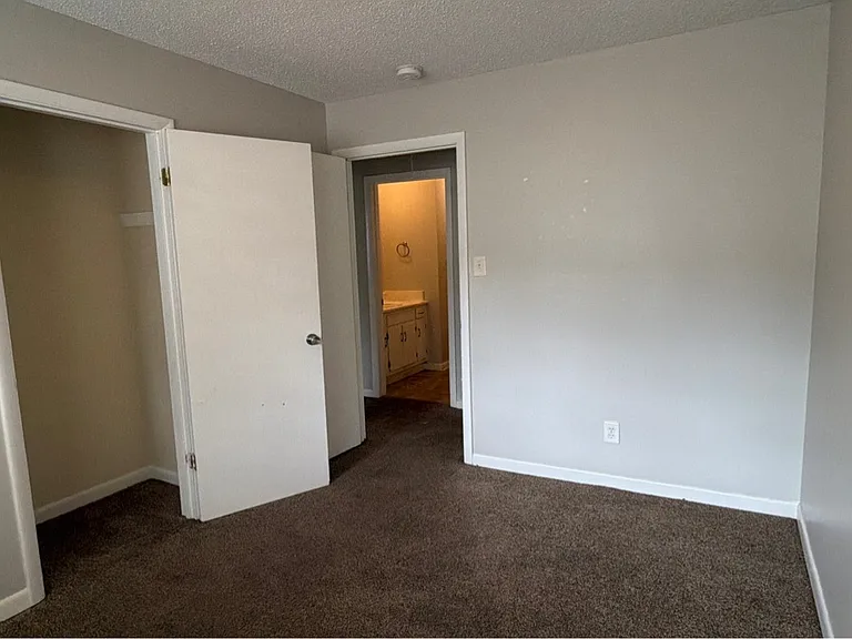 2721 Clayton Dr NW #A — Photo 7