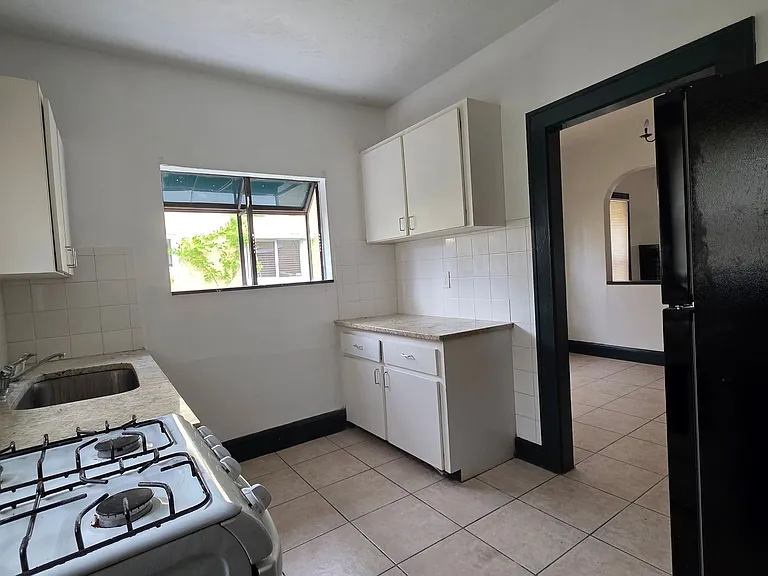 333 Taylor Ave — Photo 7