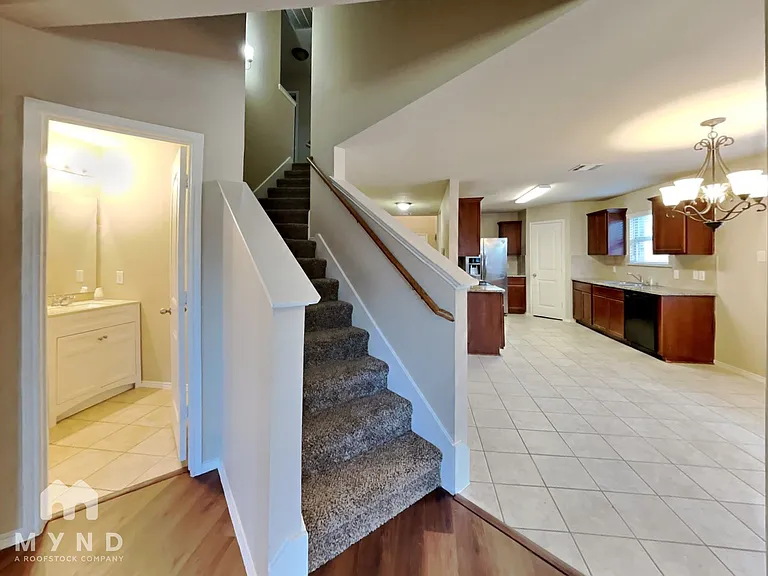 2385 Willard Way — Photo 5