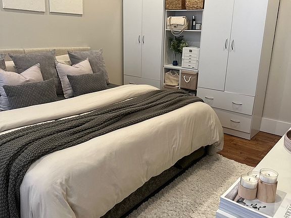 2nd image of 28 N Pearl St #3