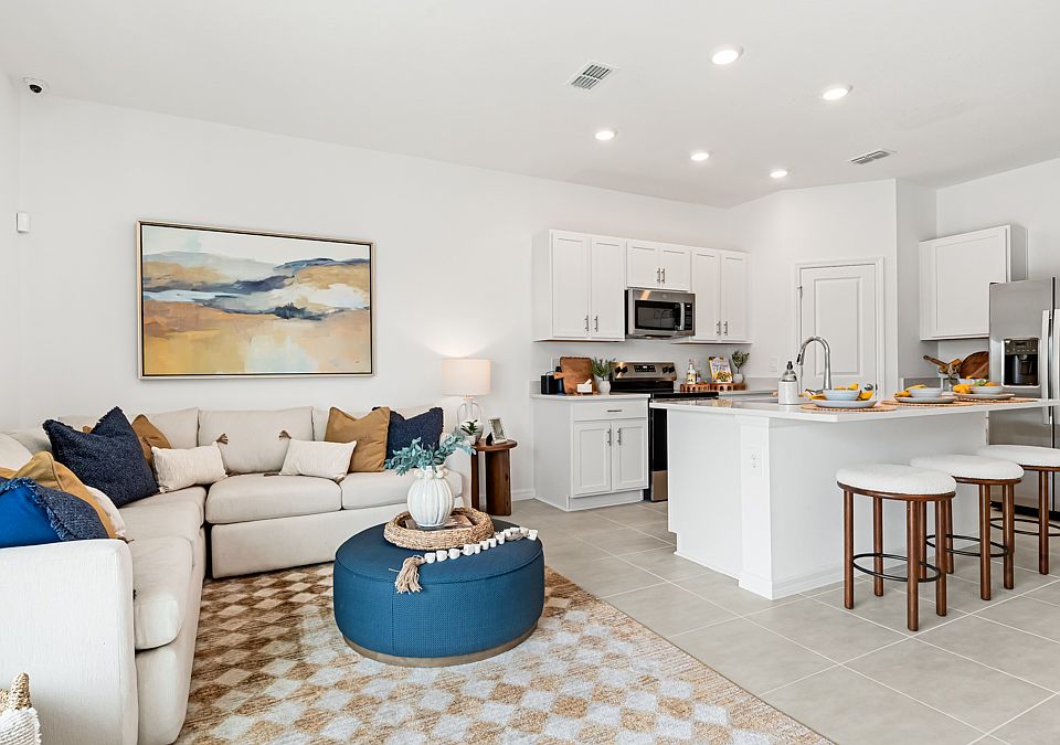 Marigold Model - The Towns at Firethorn-21...
