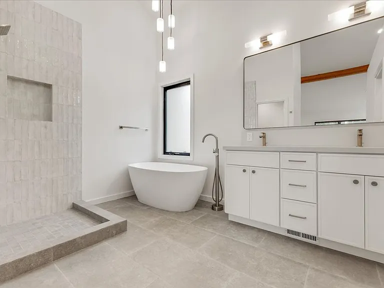9503 Alder Ct — Photo 12