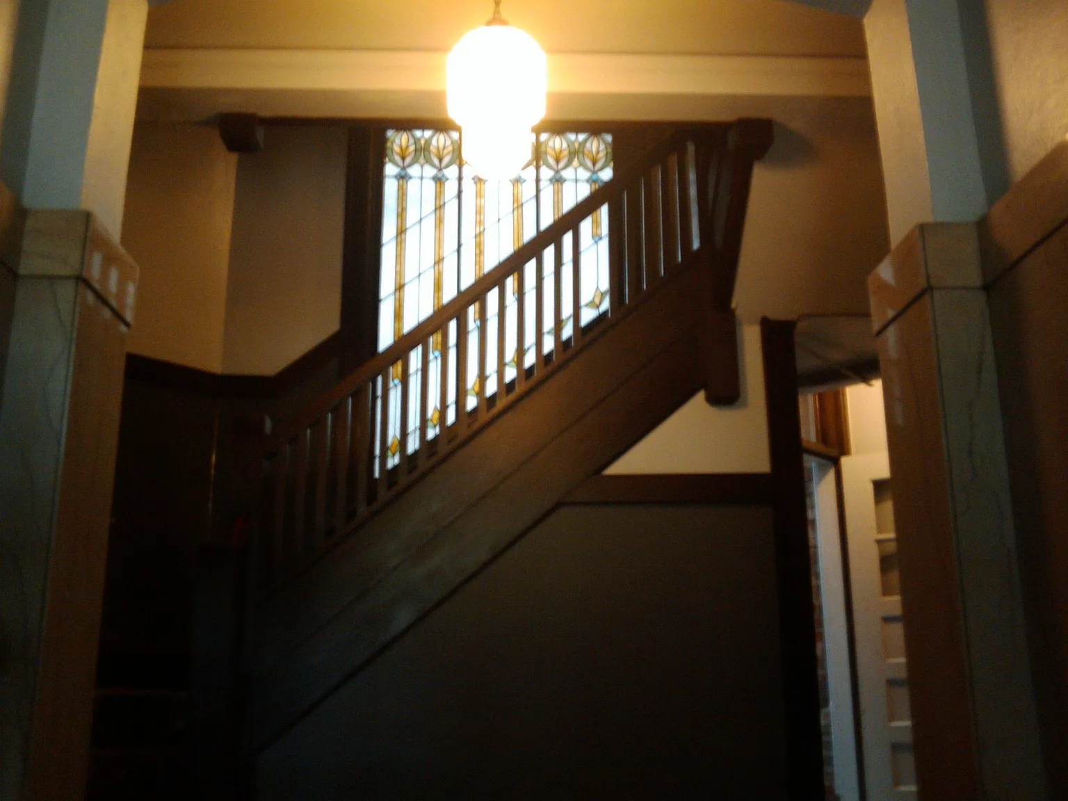 2 bed, 1.5 bath, $1,800 — Photo 3