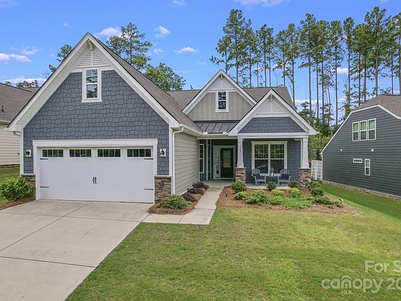 2nd image of 517 Cellini Pl