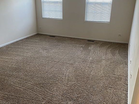 5th image of 254 Acorn Dr