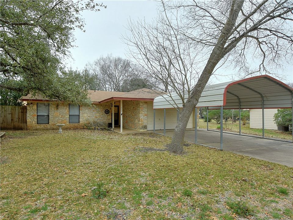 1st image of 403 Osage Dr