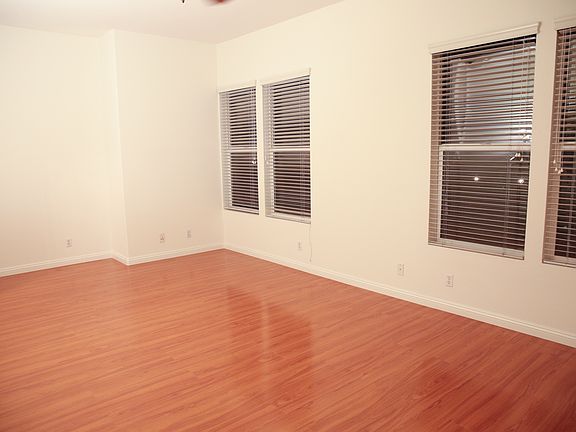 5th image of 3527 N Bancroft St