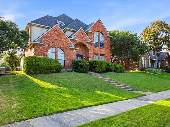 2nd image of 2115 Fawn Ridge Trl
