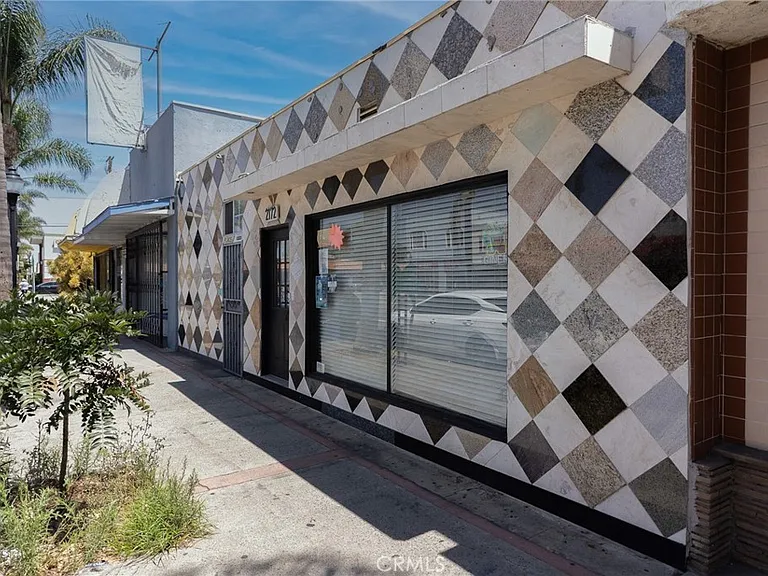 2172 Pacific Ave — Photo 22