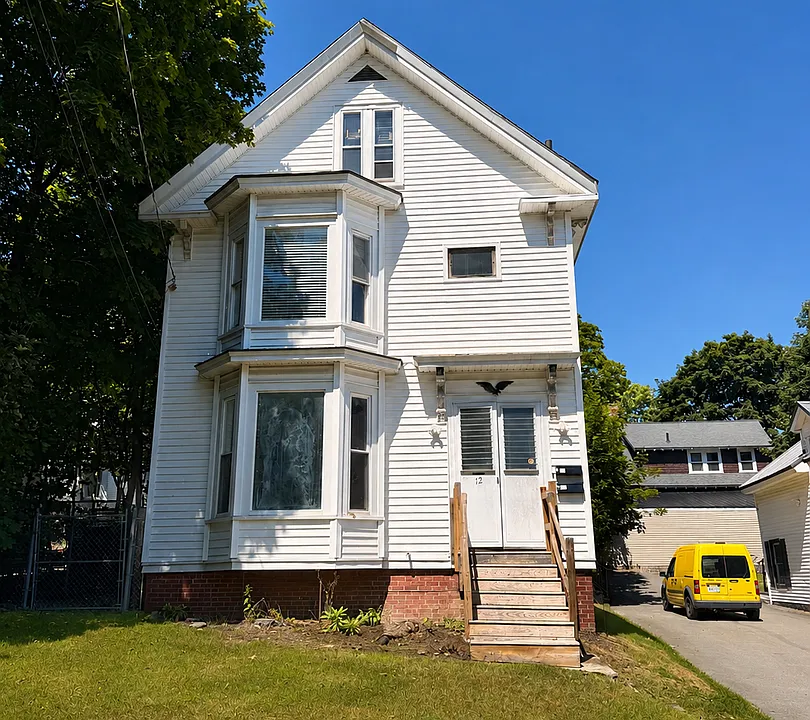 12 Autumn St