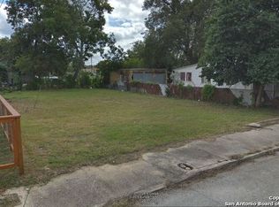 310 Omaha St, San Antonio, TX 78203