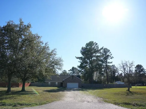 15236 Arleen Normand Dr, Covington, LA 70435