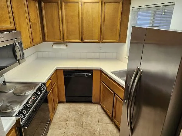 4868 Lakebird Pl — Photo 10