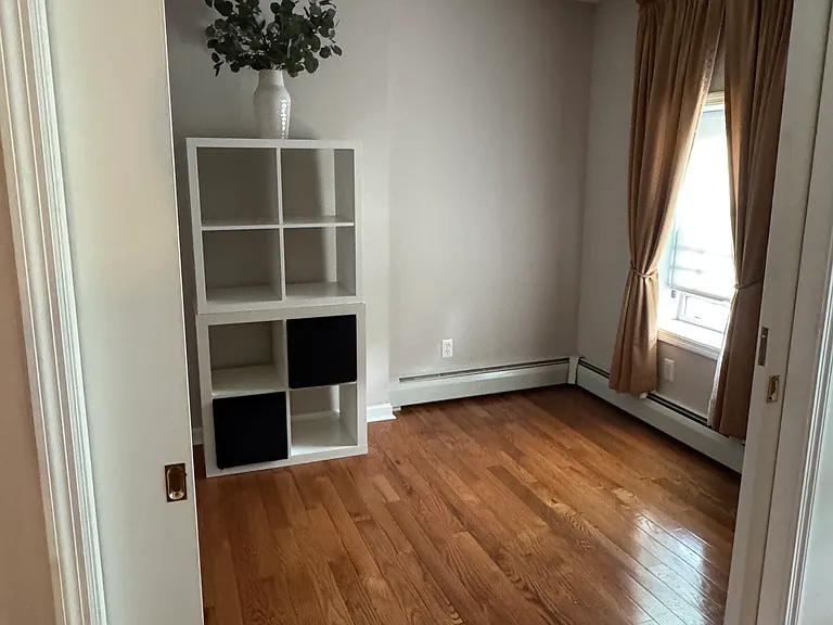 Additional room for office or bedroom.