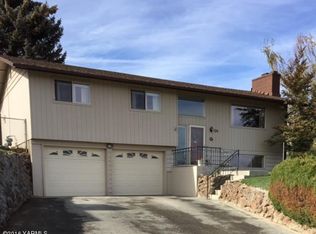 106 N 12th St, Selah, WA 98942