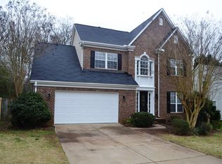 1432 Tropical Ln, Alabaster, AL 35007