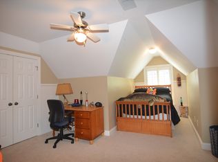 1404 Vaux Hall Ln, Waxhaw, NC 28173