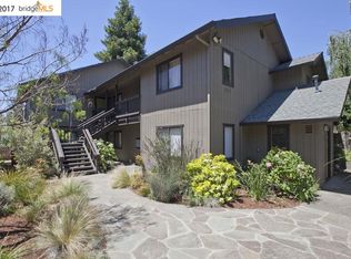 2827 Carmel St APT B, Oakland, CA
