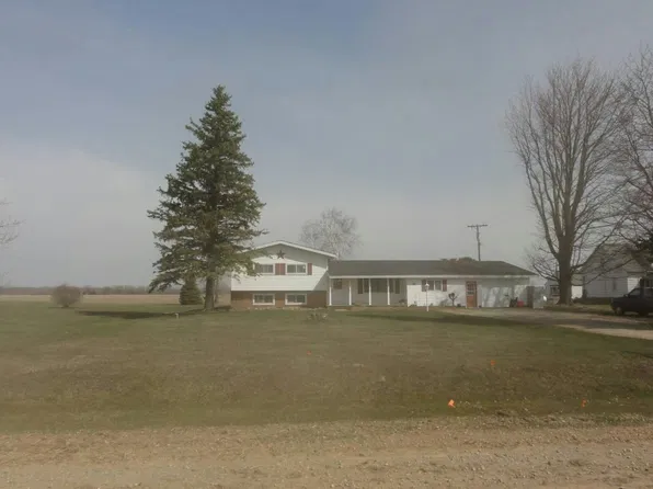 405 Stone Rd, Deckerville, MI 48427