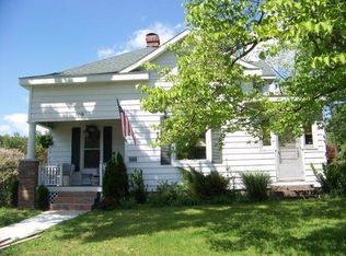 109 Agnes St, Crane, MO 65633